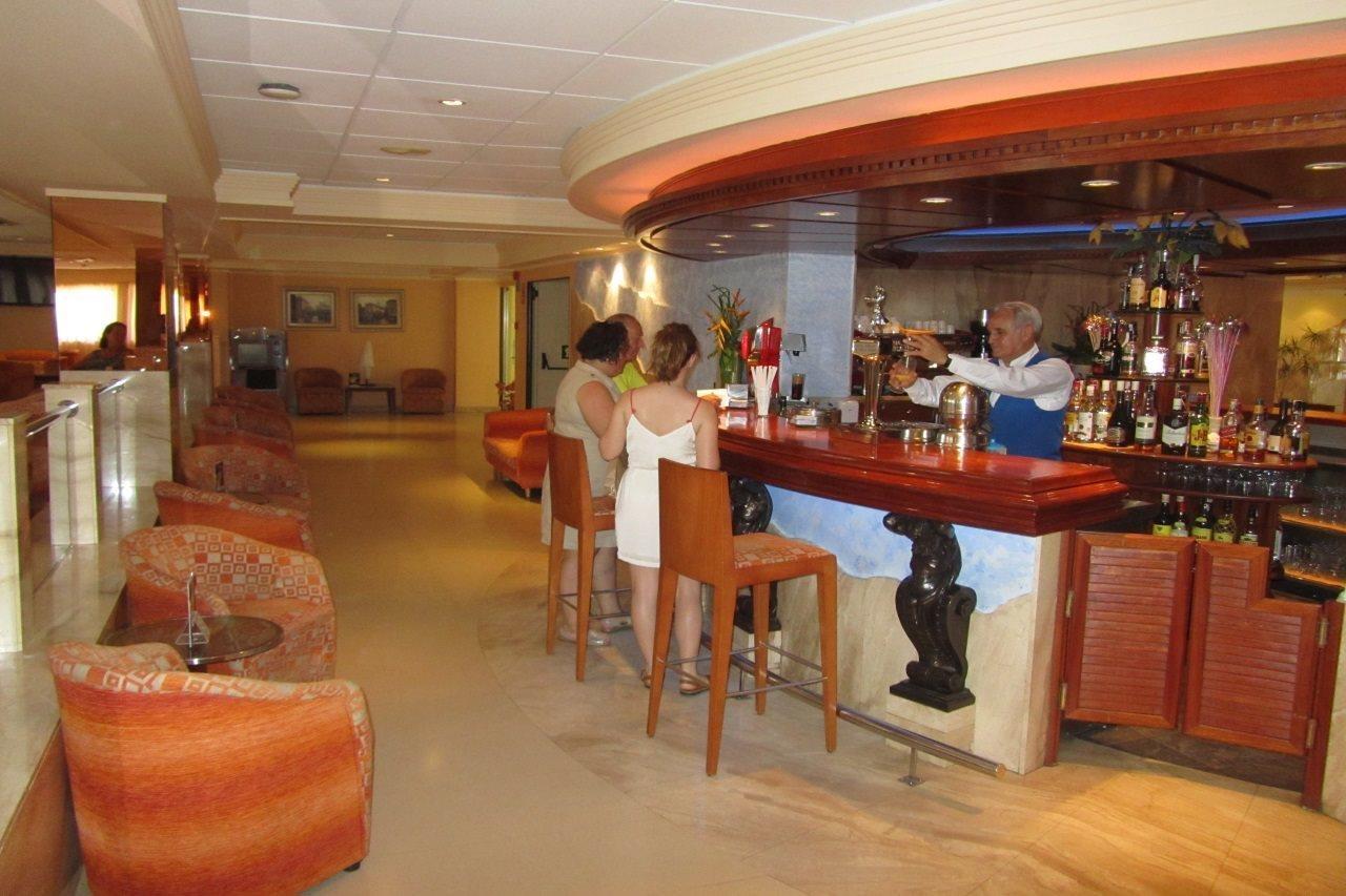 Hotel Avenida Benidorm Esterno foto
