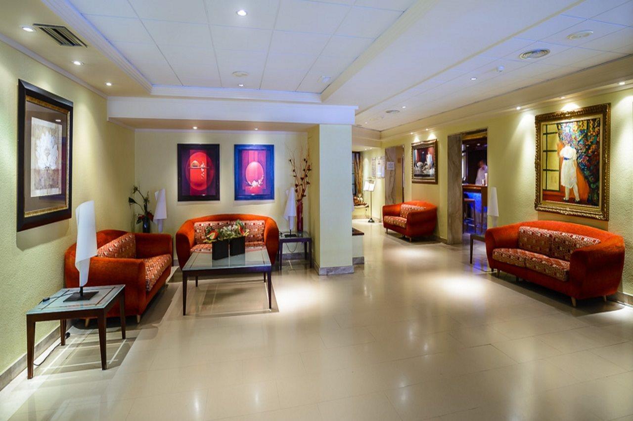 Hotel Avenida Benidorm Esterno foto