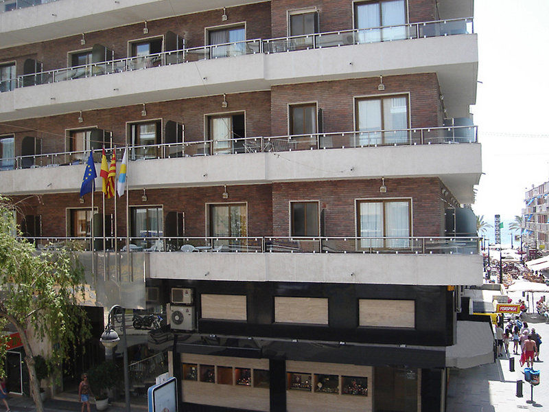 Hotel Avenida Benidorm Esterno foto