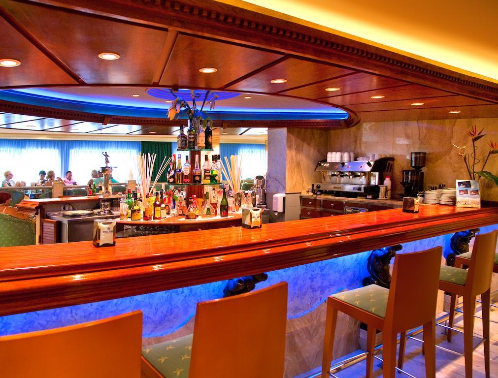 Hotel Avenida Benidorm Esterno foto